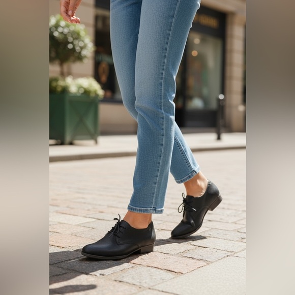 REVERE BLACK BOOTIES WOMENS SIZE 39 EQUIVALENT TO US SIZE 8 NEW - Picture 10 of 12